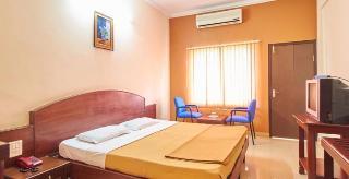 Woodside Hotel Mangalore Bagian luar foto